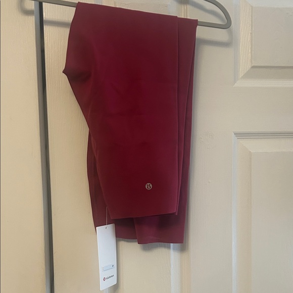 NWT Lululemon Glow Up HR Tight 25” Fuchsia